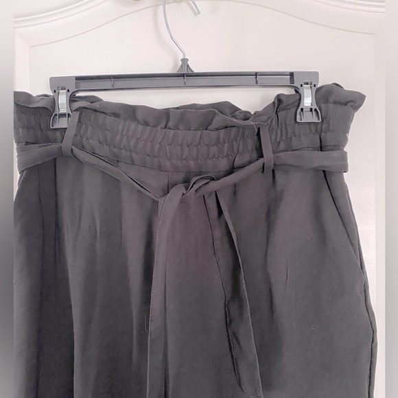 Zara paper bag pants - Picture 3 of 4